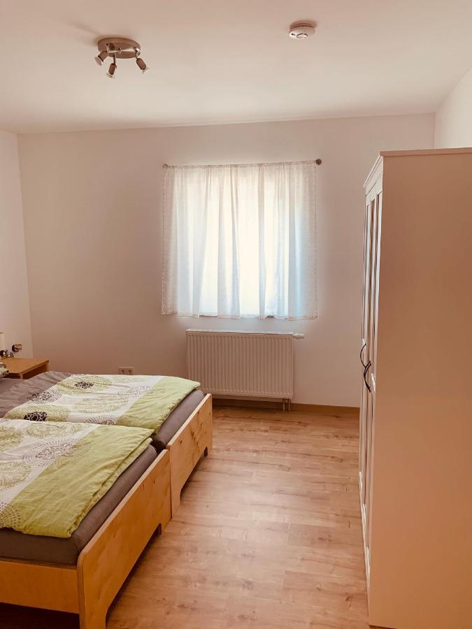 Ferienwohnung Bad Camberg - Apartment 3 Hoelzer Exterior photo
