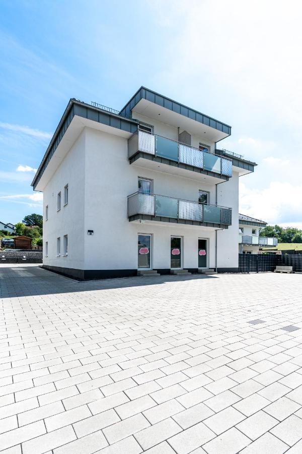 Ferienwohnung Bad Camberg - Apartment 3 Hoelzer Exterior photo